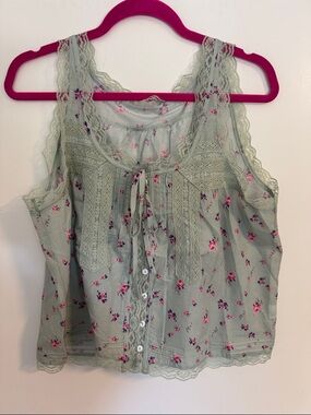 womens lace green top size large